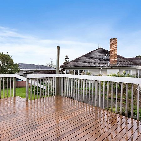 Kiwi Holiday Home With A View Auckland Exterior photo